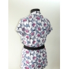 Bluzka kimono z luźnym dekoltem - biało amarantowe kwiaty